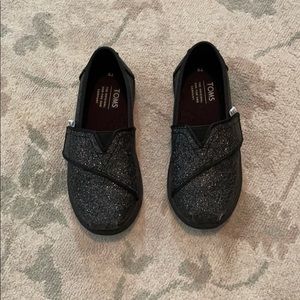 Black Sparkle Toms